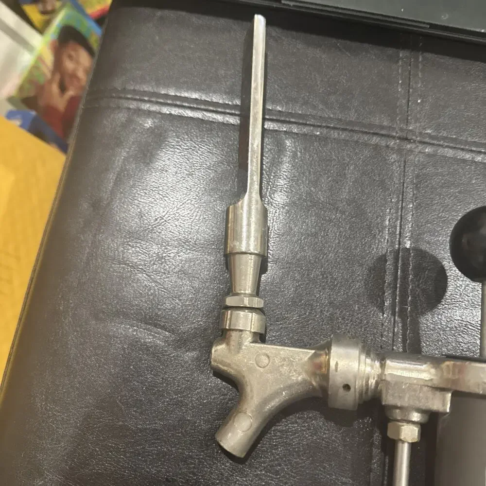 Perlick beer keg pump And Tap #26750A